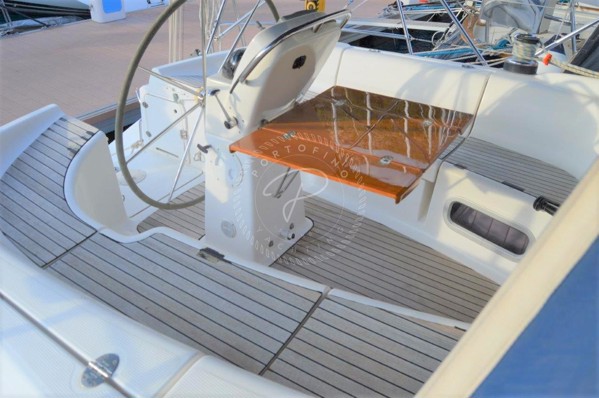 2003 BAVARIA 38 CRUISER