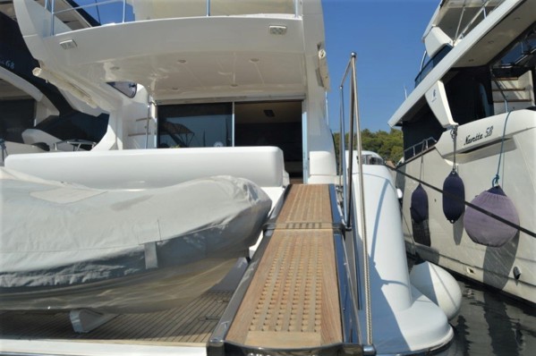 2014 AZIMUT 54 FLY