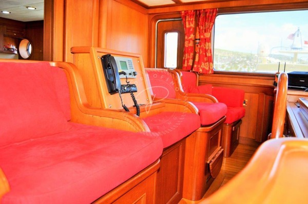 2008 TRAWLER 30M