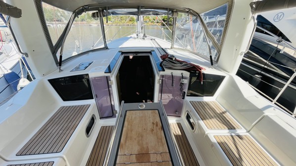 2018 BENETEAU OCEANIS 41.1