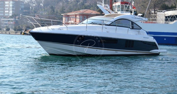 2014 FAIRLINE TARGA 38