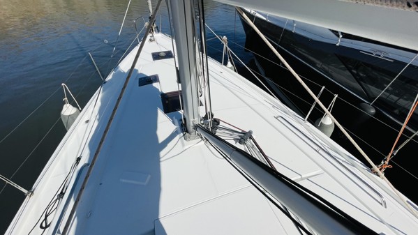 2018 BENETEAU OCEANIS 41.1