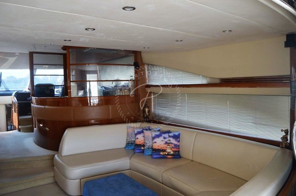 2007 PRINCESS 67