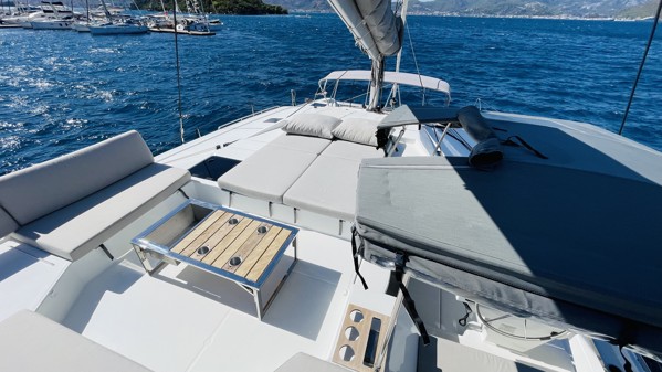 2022 FOUNTAINE PAJOT ELBA 45