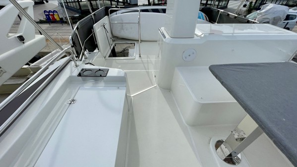 2023 BENETEAU SWIFT TRAWLER 41 