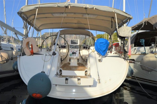 2008 BAVARIA VISION 50