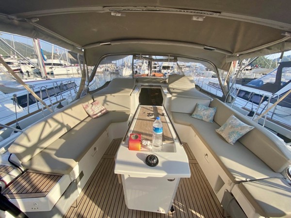 2021 BENETEAU OCEANIS 46.1