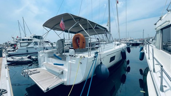 2023 BENETEAU OCEANIS 51.1