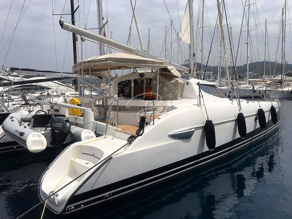 2004 FOUNTAINE PAJOT LAVEZZI 40