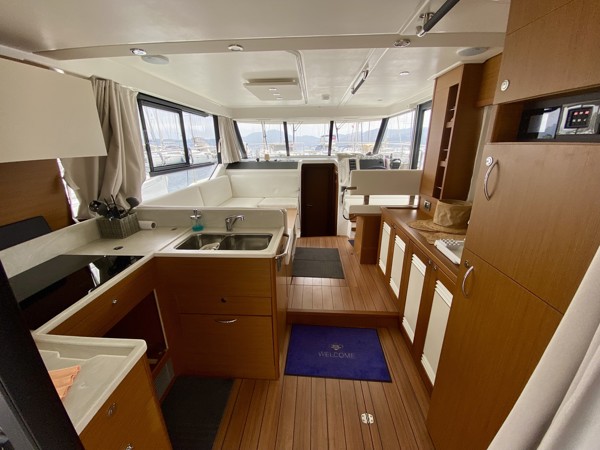 2021 BENETEAU SWIFT TRAWLER 41- DOCKMATE 