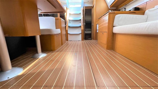 2016 JEANNEAU SUN ODYSSEY 50 DS