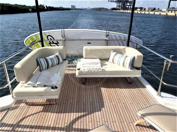 2016 AZIMUT MAGELLANO 66