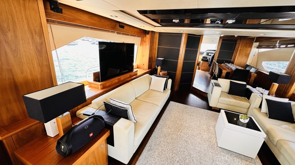 2012 SUNSEEKER 80