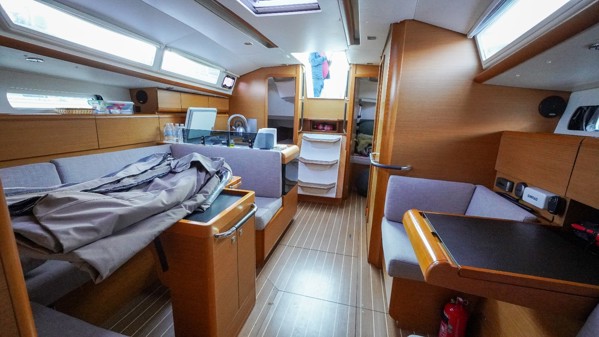 2013 JEANNEAU SUN ODYSSEY 409