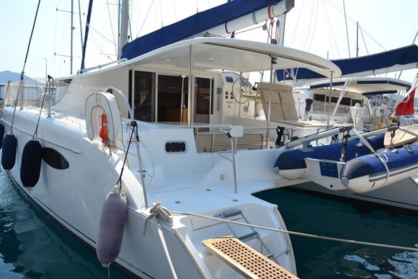 2011 FOUNTAINE PAJOT ORANA 44