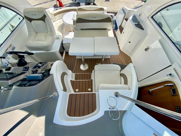 2007 CRUISER YACHTS 390 SPORT COUPE