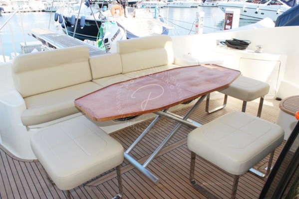 2004 AZIMUT 55 FLY