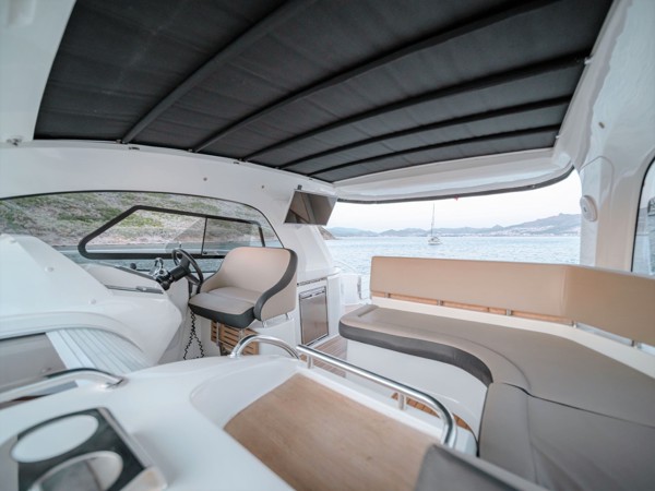 2014 BAVARIA SPORT 44 HT