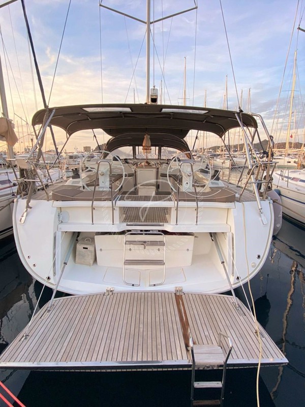 2013 BAVARIA CRUISER 56