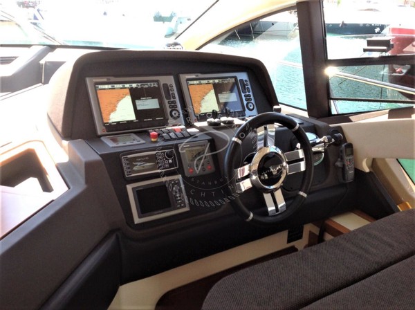 2012 AZIMUT 45