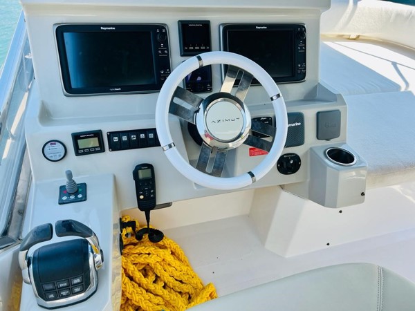 2015 AZIMUT 50