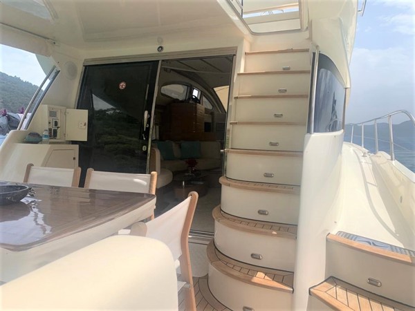 2008 NUMARINE 55 FLY