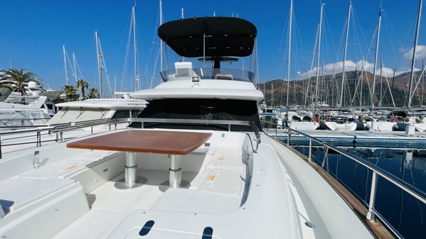 2016 AZIMUT MAGELLANO 53