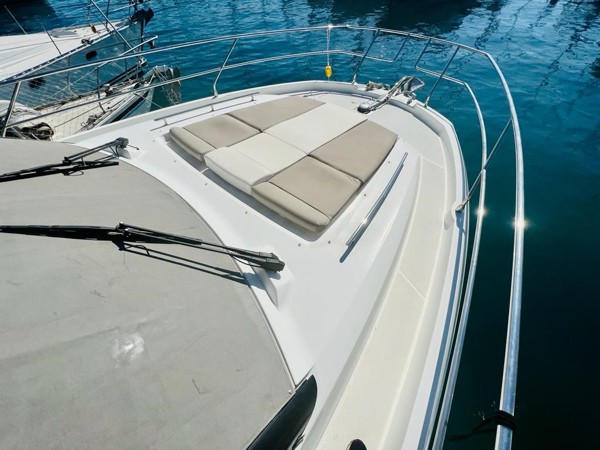 2021 PRESTIGE 420 FLY
