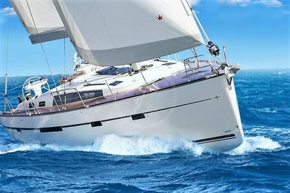 2013 BAVARIA CRUISER 56