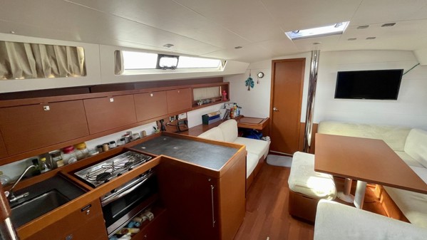 2015 BENETEAU OCEANIS 45