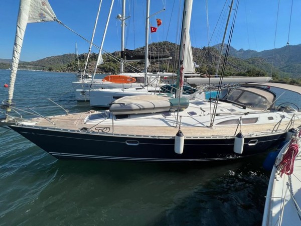 2003 JEANNEAU 45.2