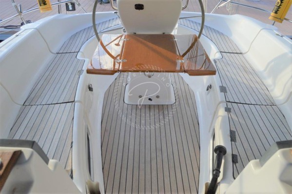 2003 BAVARIA 38 CRUISER