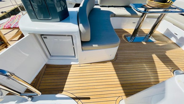 2017 AZIMUT MAGELLANO 53