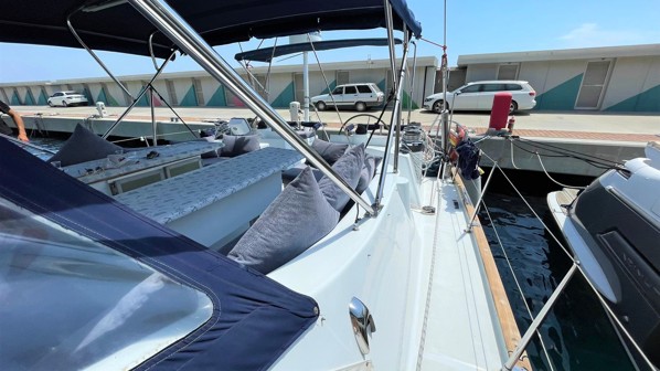 2010 CUSTOM SLOOP 72 FEET