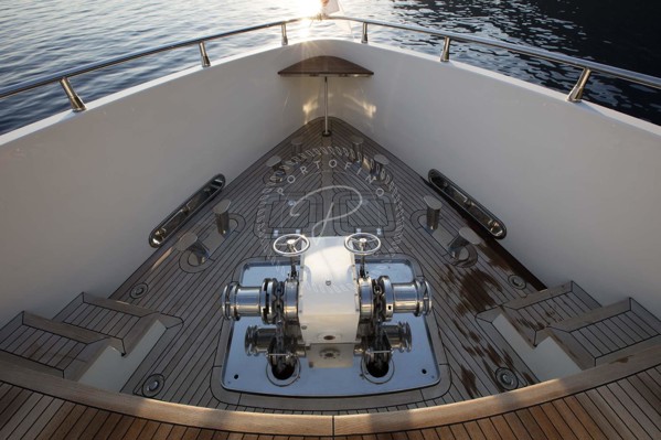 2014 HG YACHT 32M