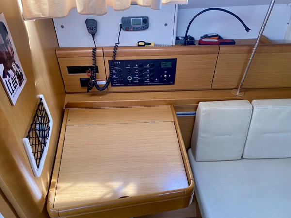 2011 JEANNEAU SUN ODYSSEY 36I