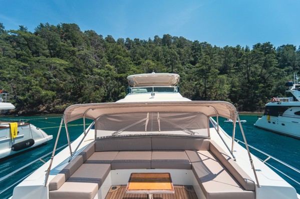 2013 AZIMUT 84 FLYBRIDGE