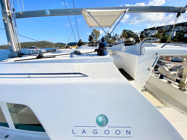 2007 LAGOON 440