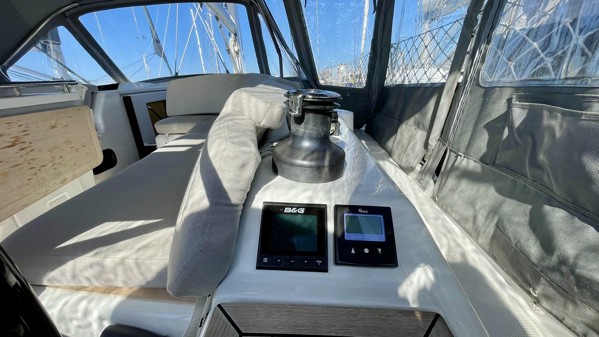 2022 HANSE 458