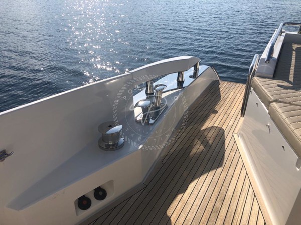 2017 AZIMUT 77S