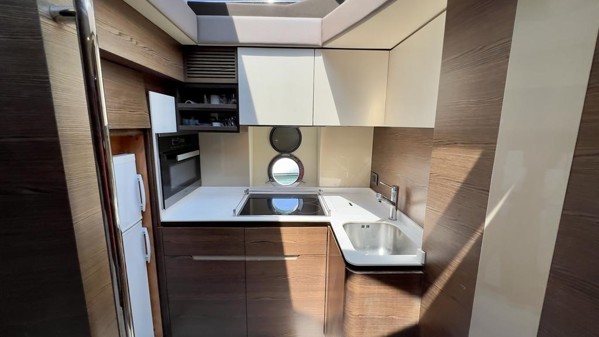 2015 AZIMUT 50