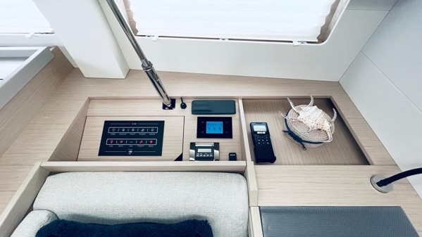 2023 BENETEAU OCEANIS 51.1