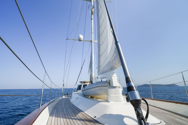 2002/2022 ROYAL DENSHIP 110 SLOOP 