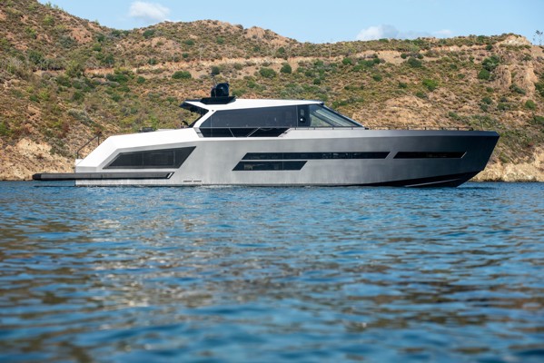 2025 MAZU YACHTS 82