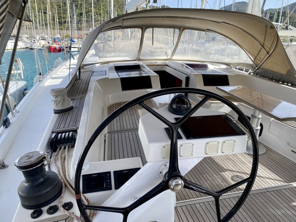 2015 HANSE 575  