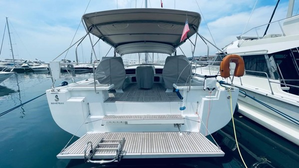 2023 BENETEAU OCEANIS 51.1