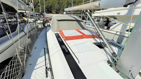 2015 BENETEAU OCEANIS 55