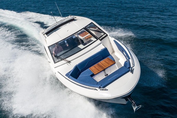 2022 BAVARIA VIDA 33