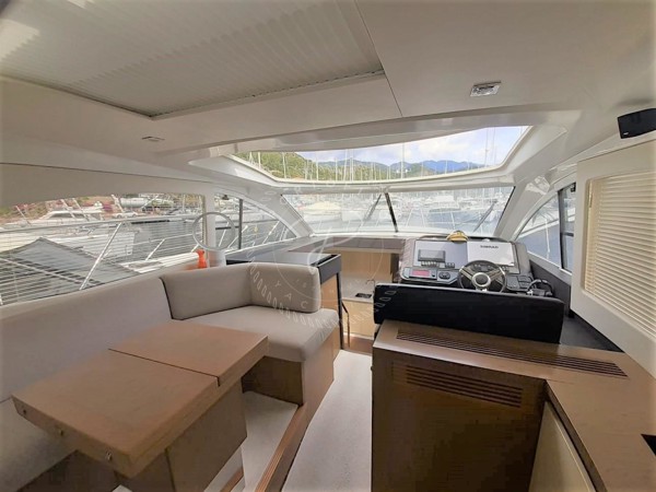 2014 BENETEAU GT 49