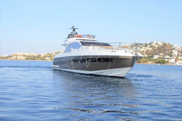 2017 AZIMUT 77S